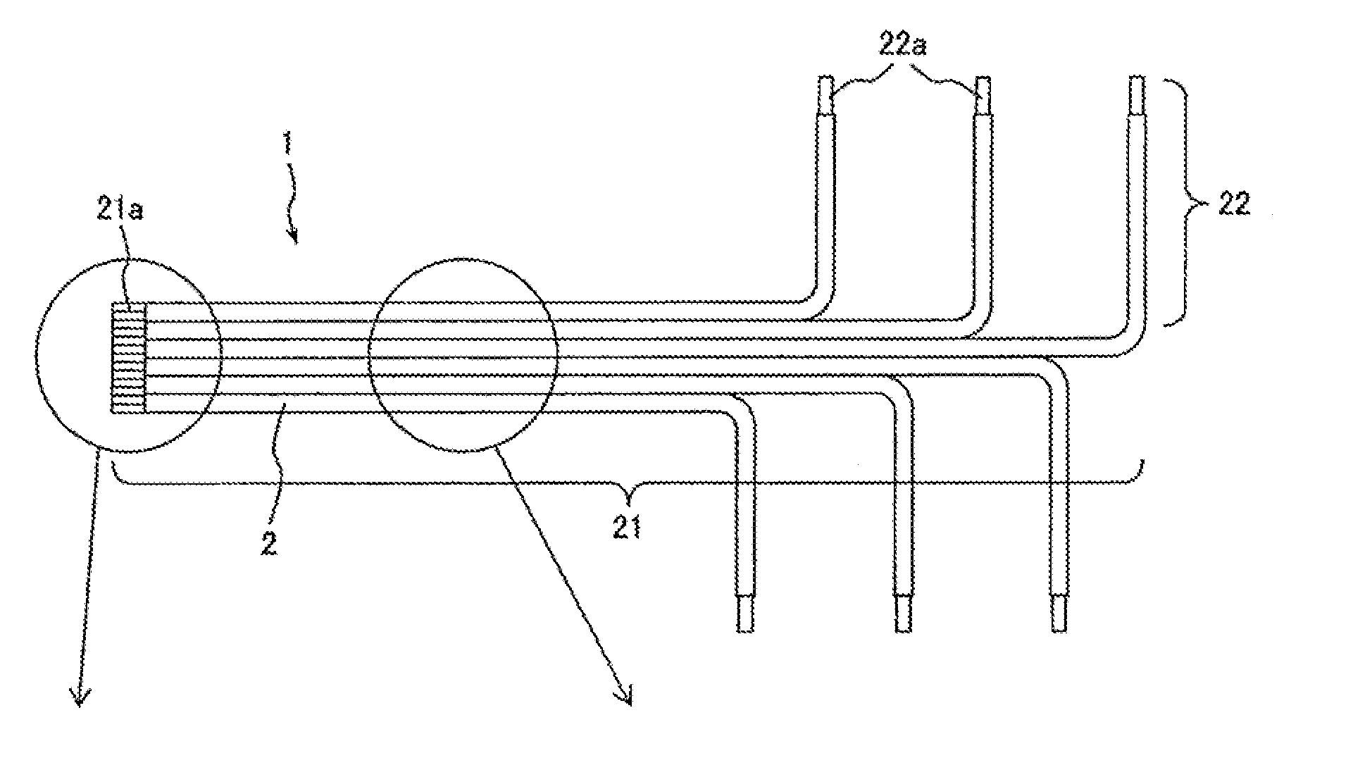 Flat wiring member and method of manufacturing the same