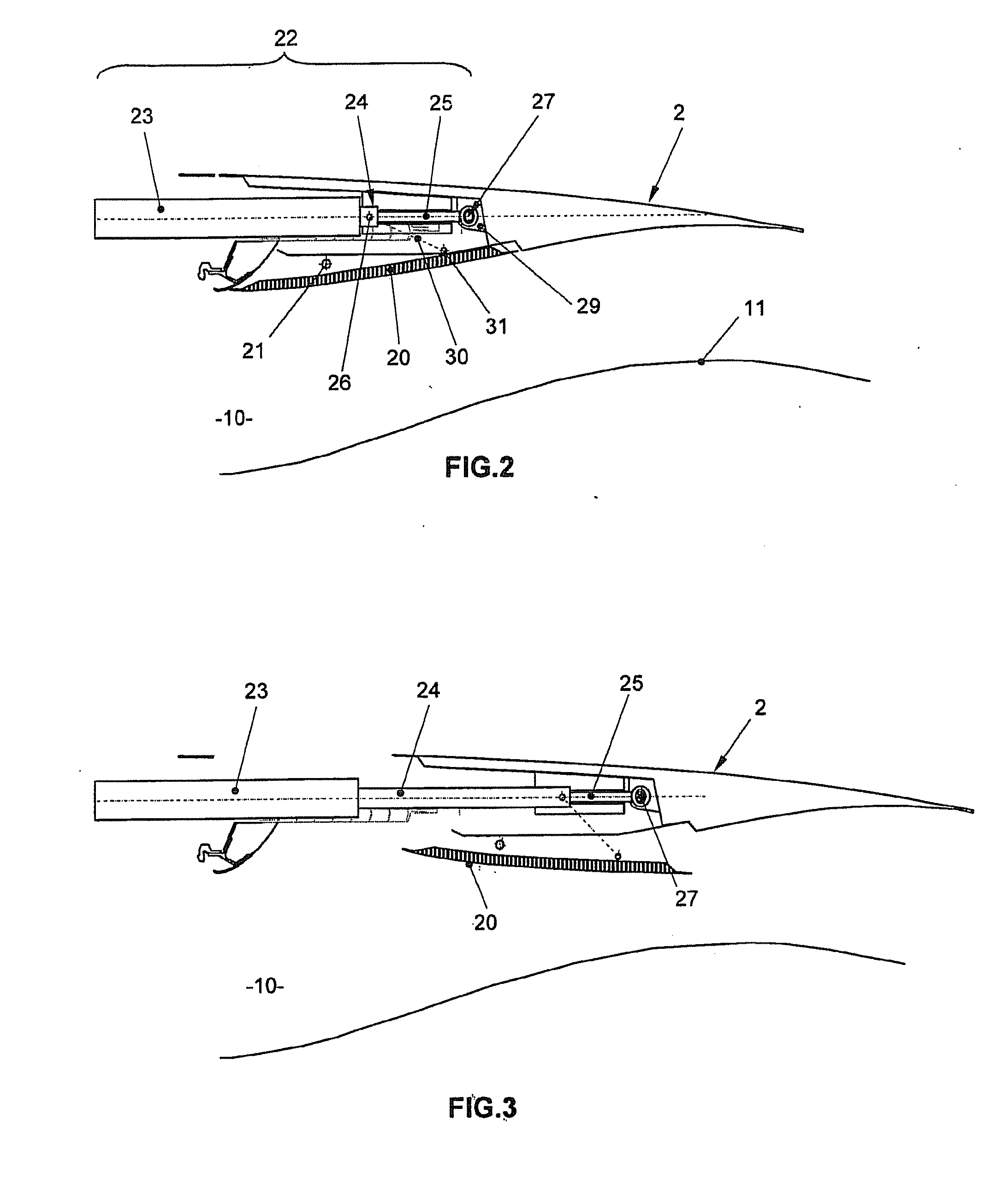 Thrust reverser with grids for jet engine