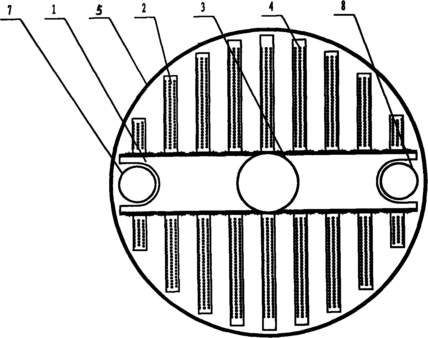 Method for distributing pressure gas in liquid and special equipment thereof