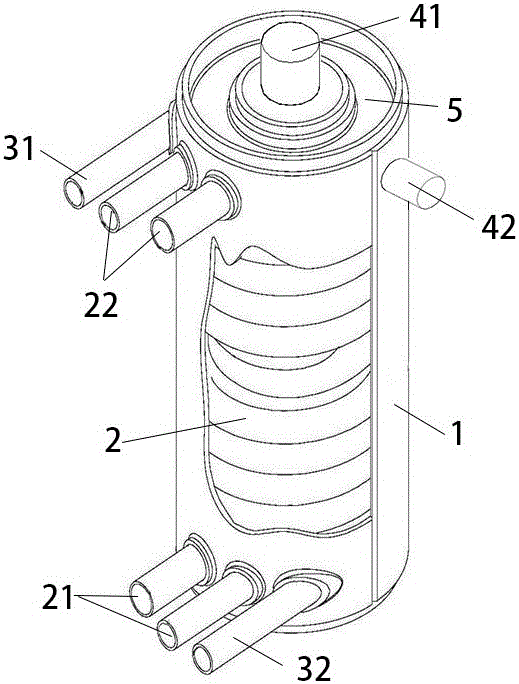 Spray tank type heat exchanger and using method thereof