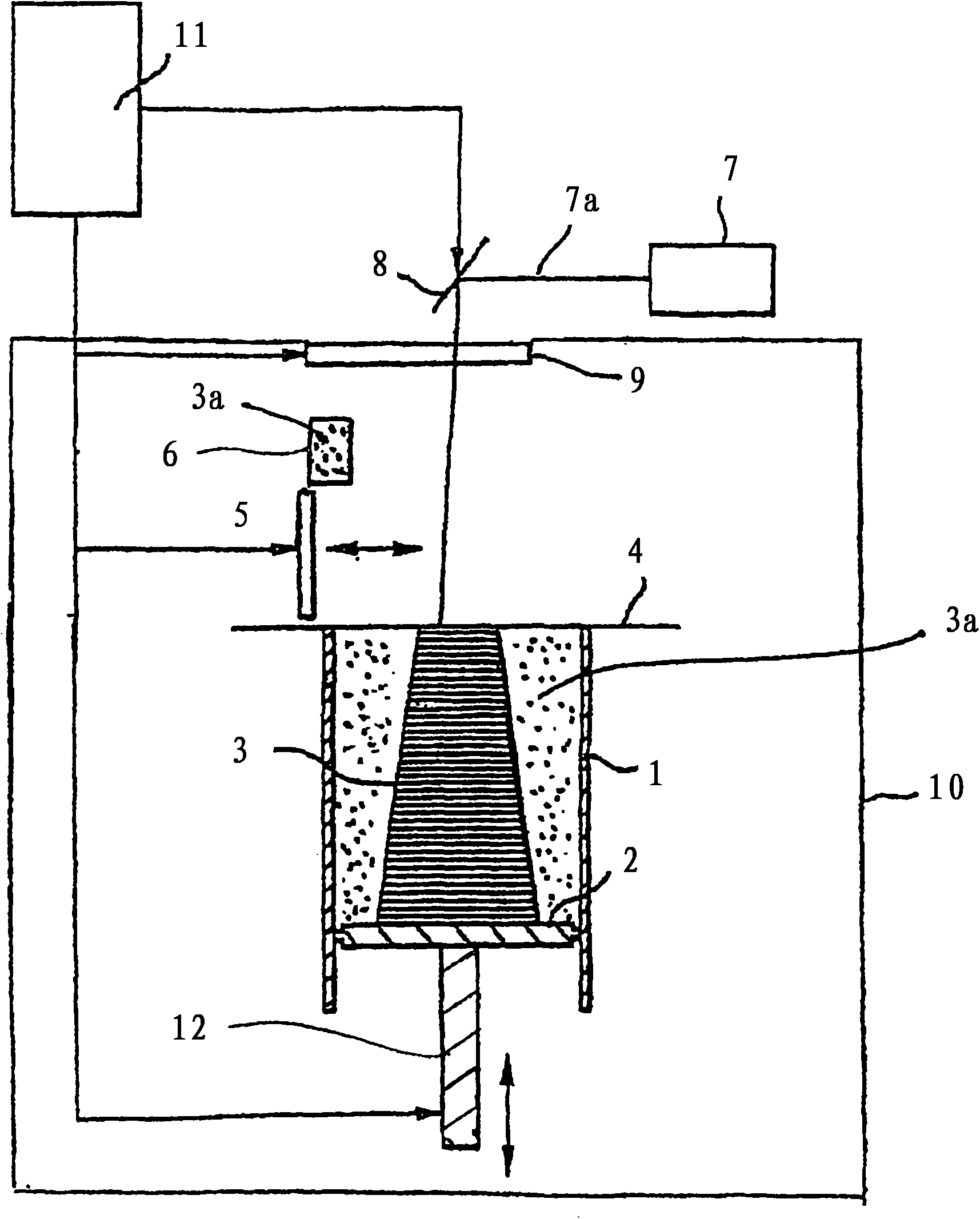 Frame for a device for producing a three-dimensional object, and device having such a frame for producing a three-dimensional object