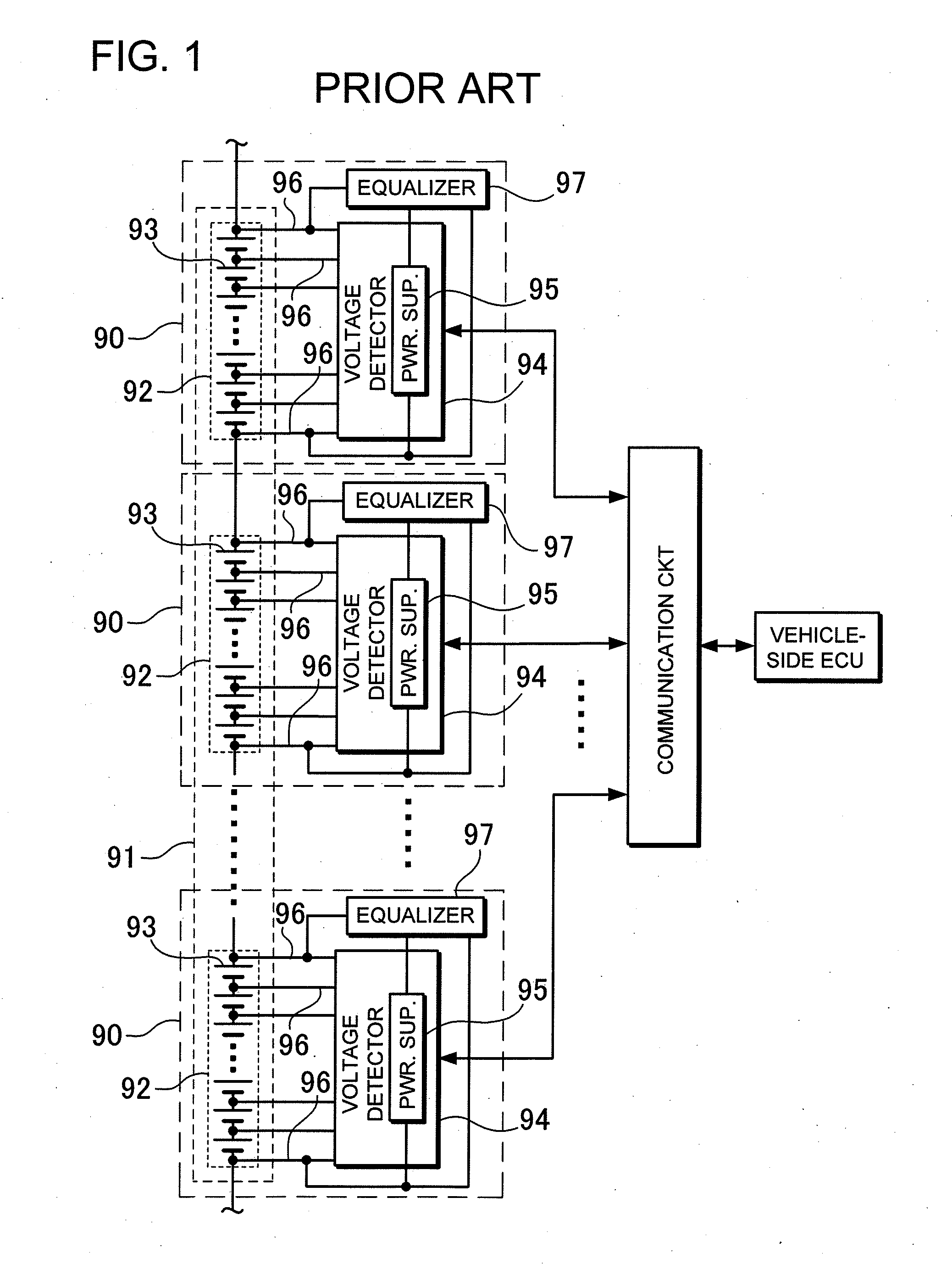 Power supply device for detecting disconnection of voltage detection lines