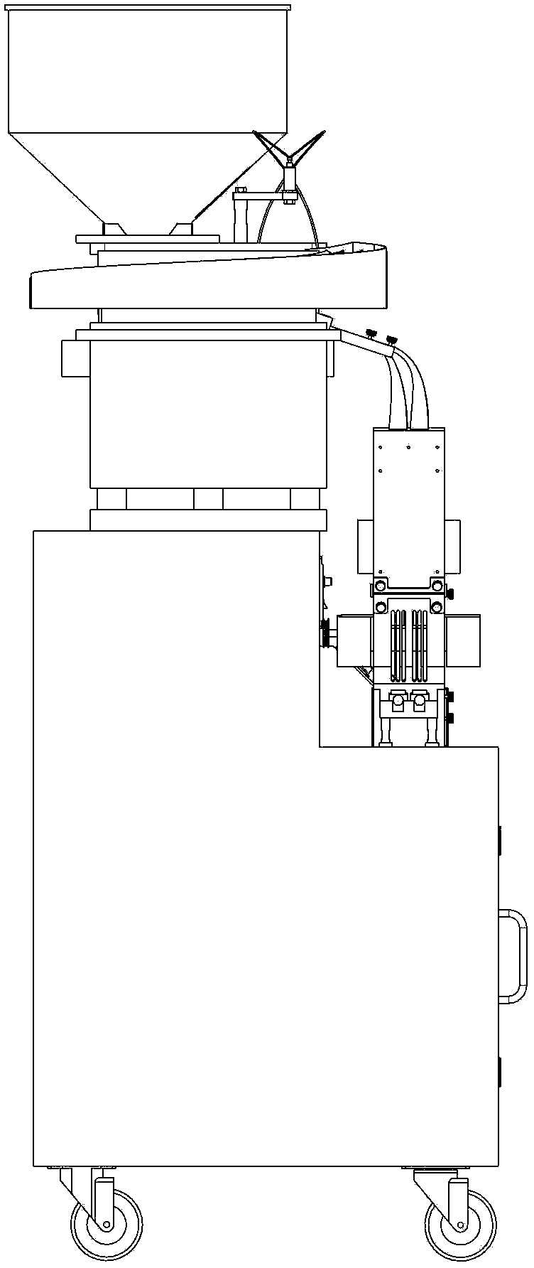 Whistle candy gluing machine