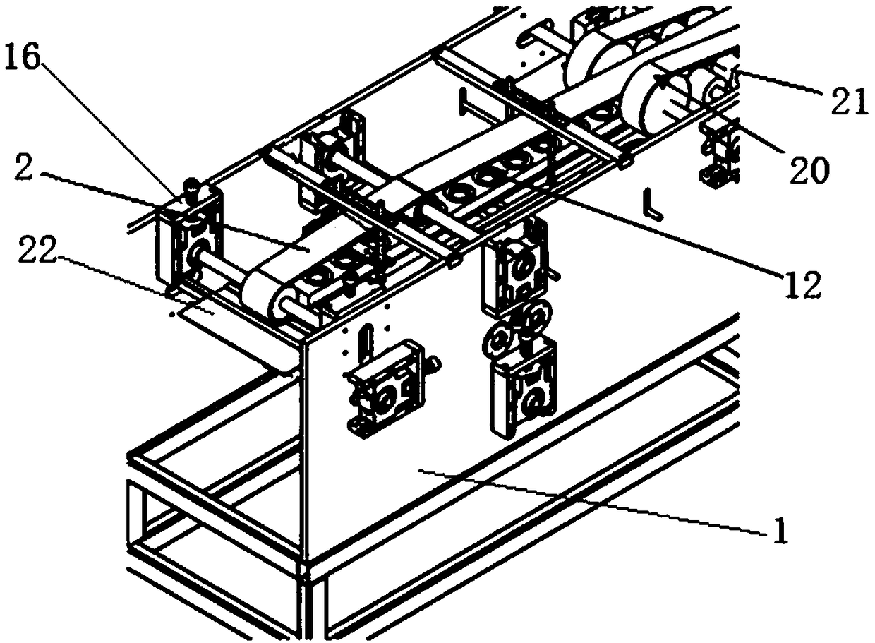 A horizontal folding device for glove lining paper