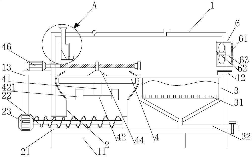 A device for automatic breeding of crested ibis