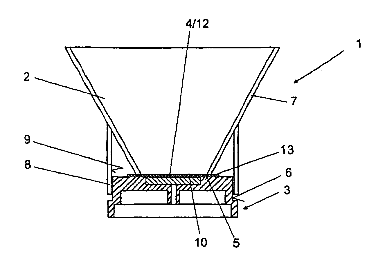 Nutrient medium unit and method for holding a filter from a filtration device