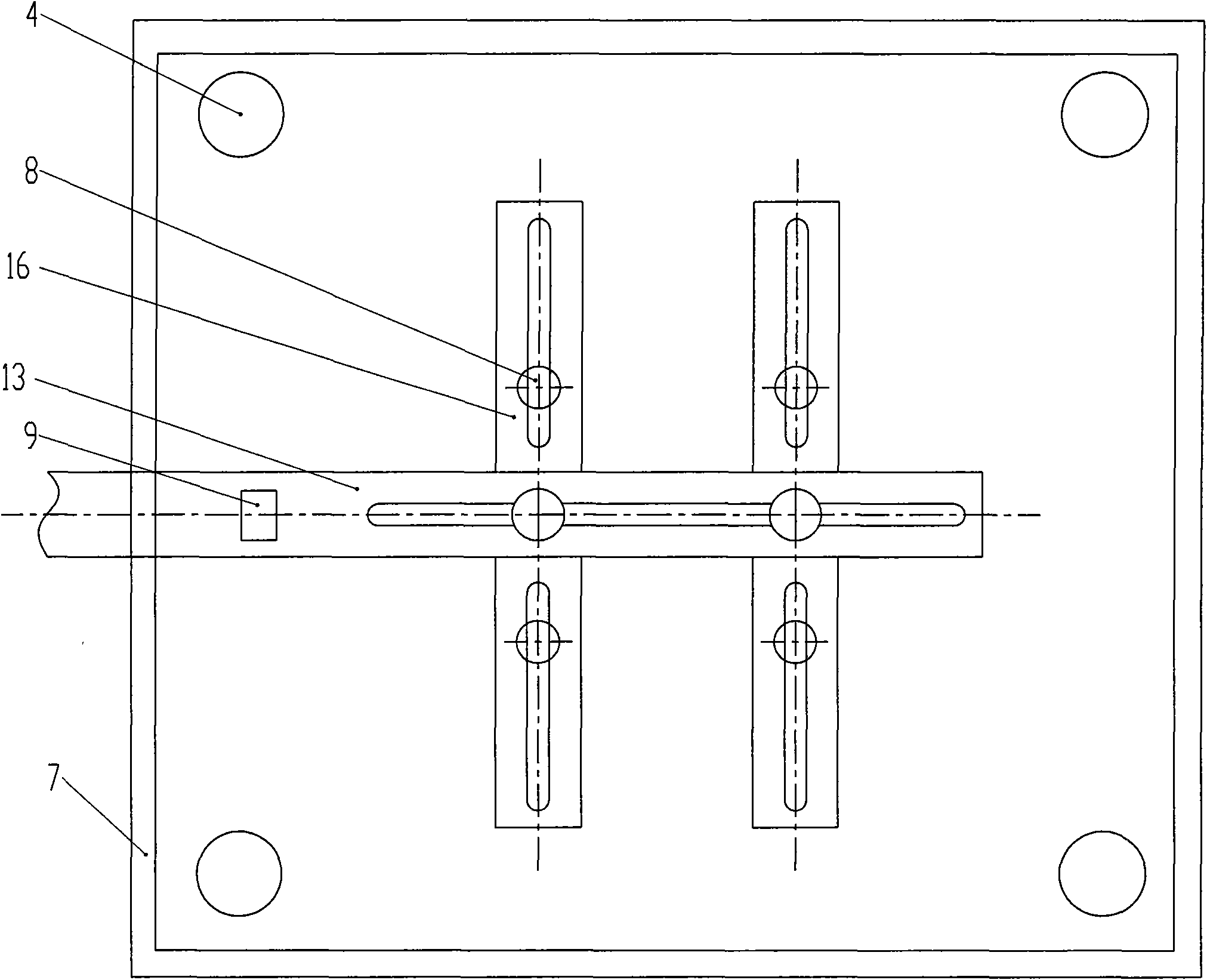 Multi-view acquisition device for acquiring product shapes by using liquid surface and acquisition method