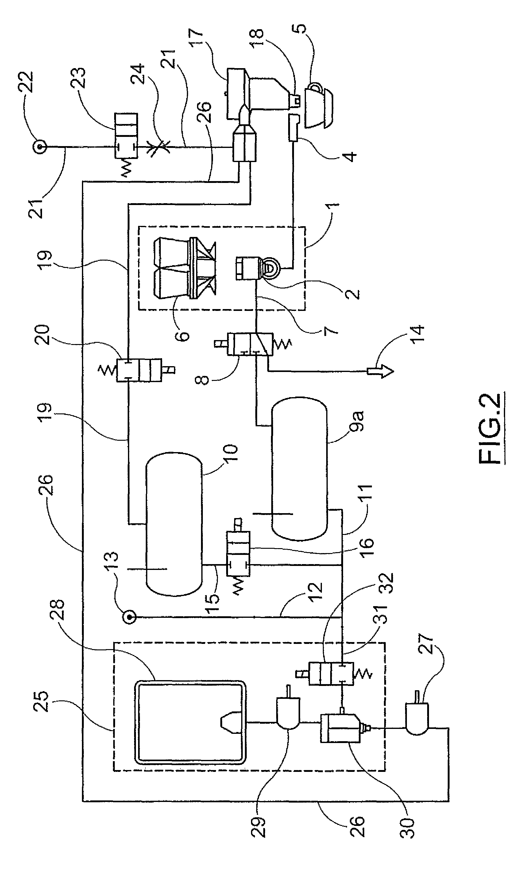 Apparatus and method for preparing milk under various temperature and consistency conditions in a coffee machine for forming various types of beverages