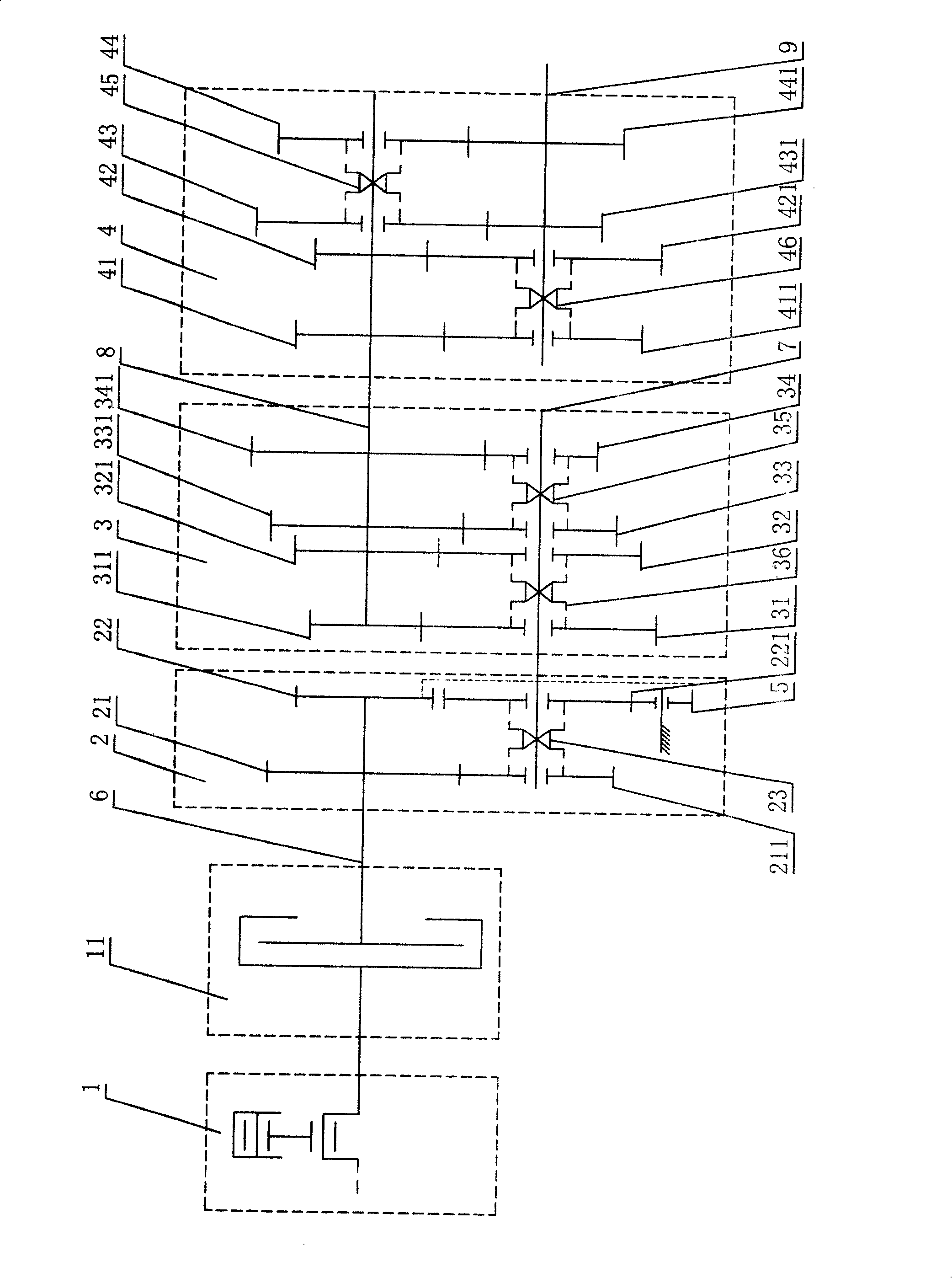 Multi-stage transmission device of tractor