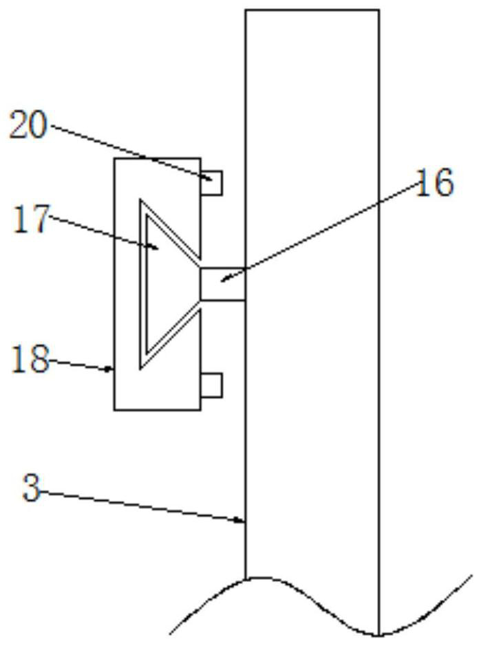 A road ice breaking device with up and down reciprocating movement