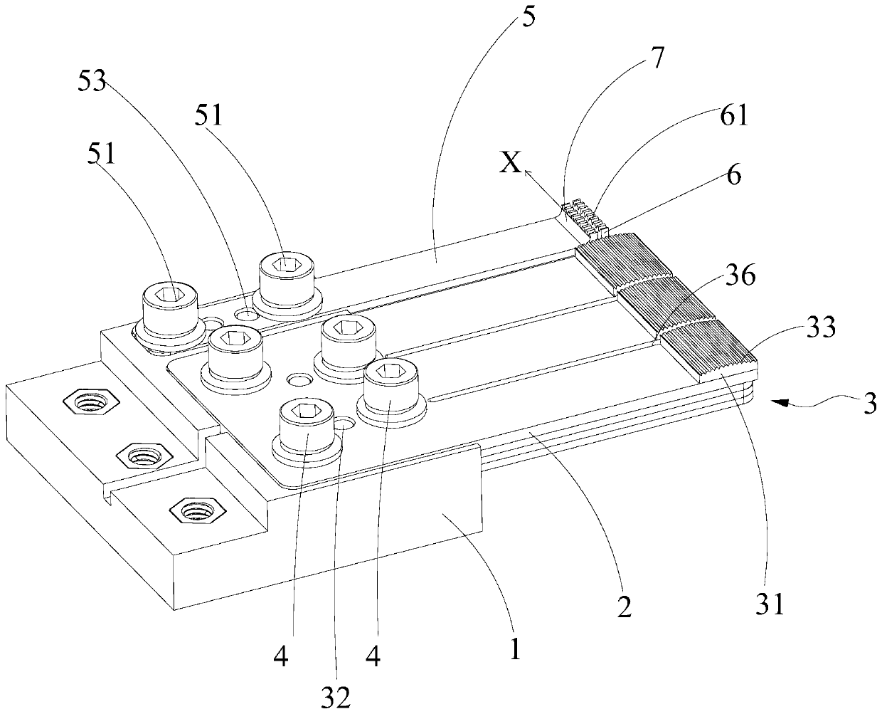 Battery clamping piece device