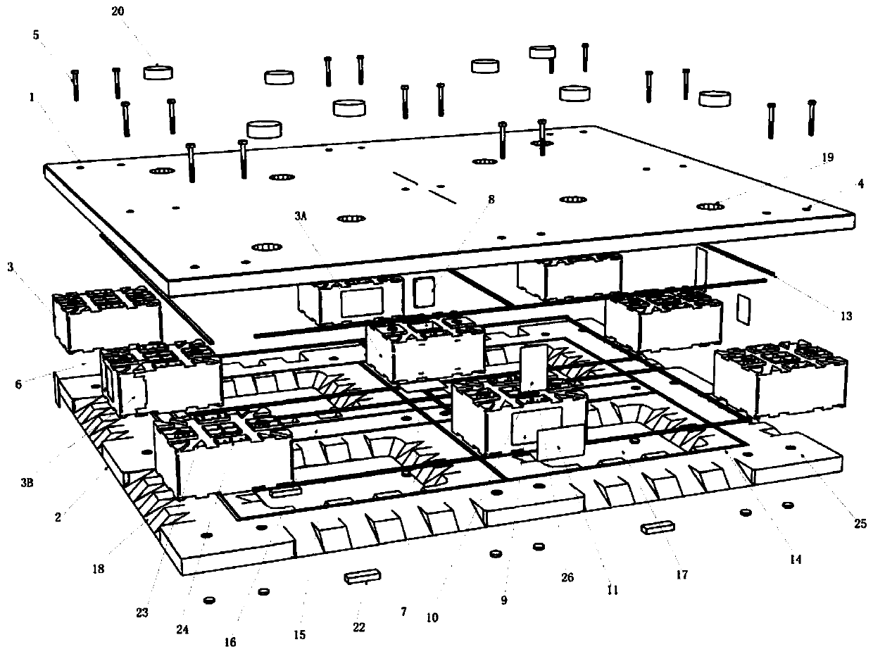 Logistics field tray based on internet of things technology and information embedding method