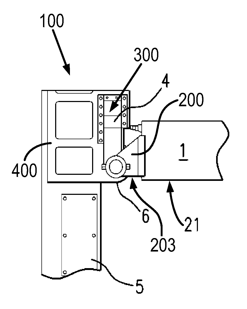 Arm folding mechanism for use in a vehicle-mounted radiation imaging system