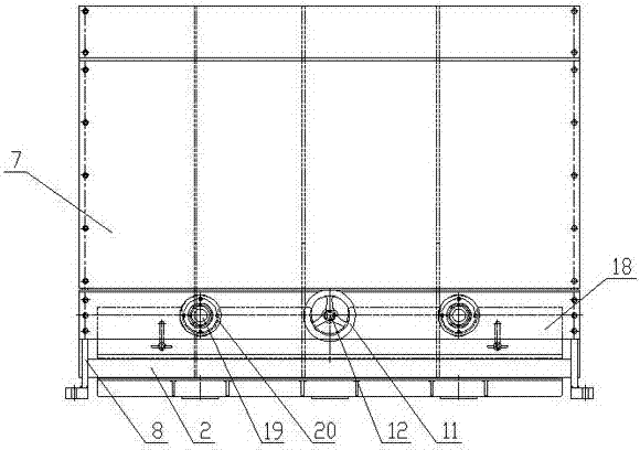 Device for providing paper tubes for film winder