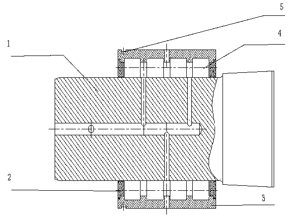 Assembly of membrane pump through 4-row cylindrical roller bearings