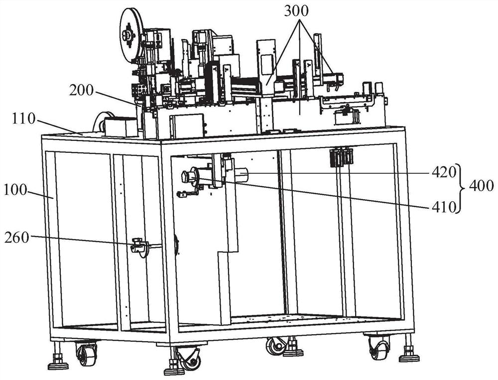 Electronic element taping machine