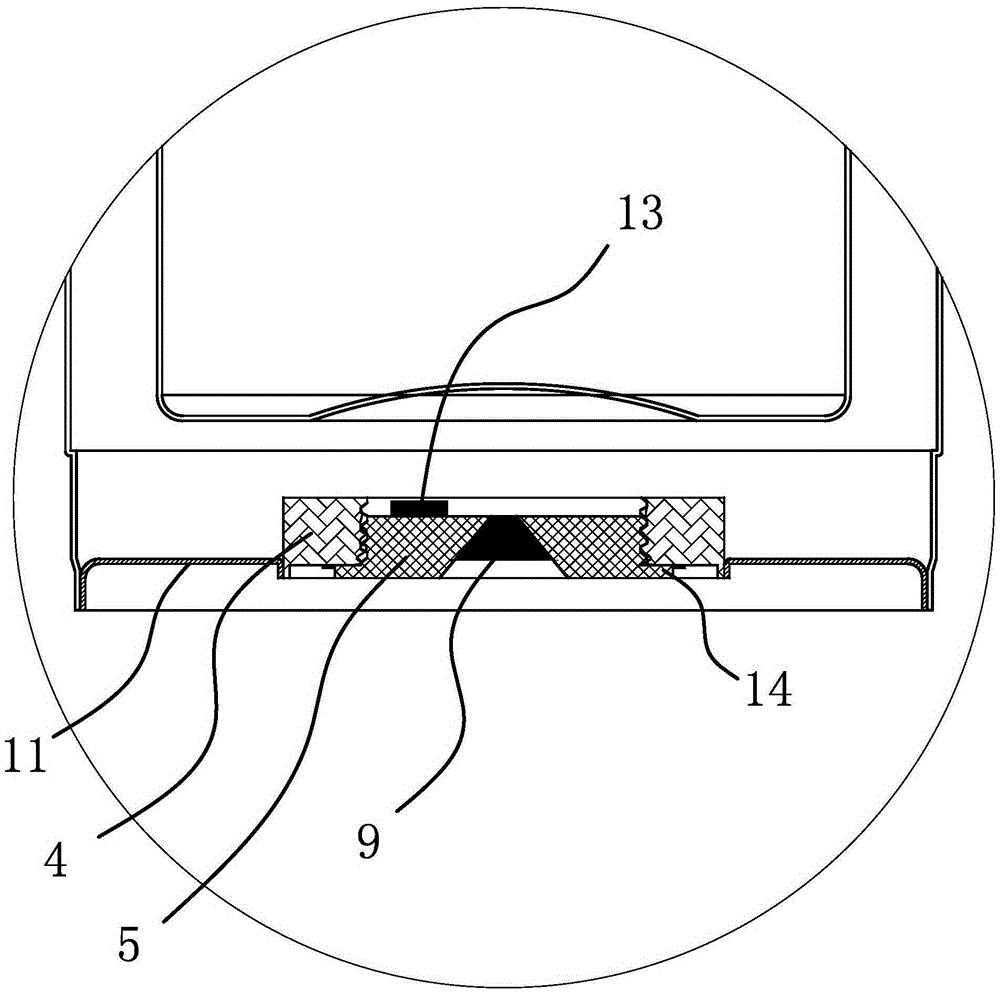 Vacuuming structure of a titanium metal vacuum insulation cup