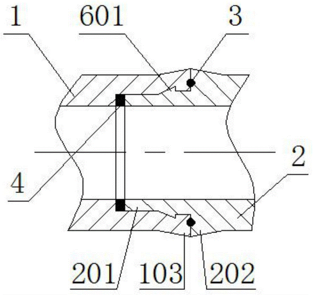 Connecting structure for pipes with equal diameter