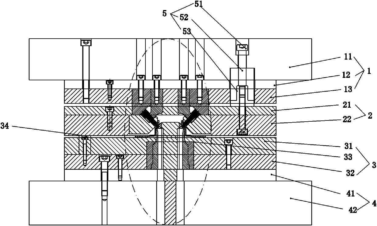 Novel structure for inclined punching of multiple hole positions in small space and punching method of novel structure