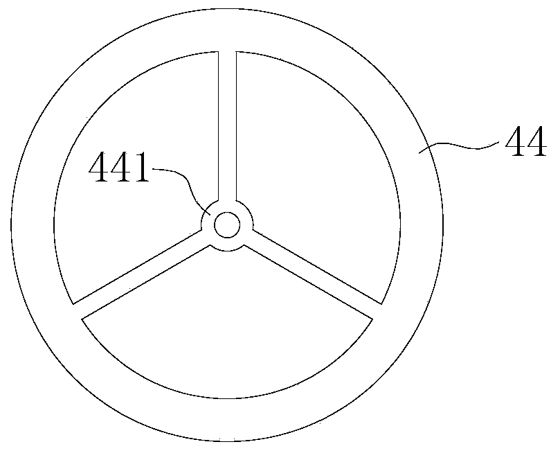 Oil filling nozzle with high accuracy of gun tripping during oil filling