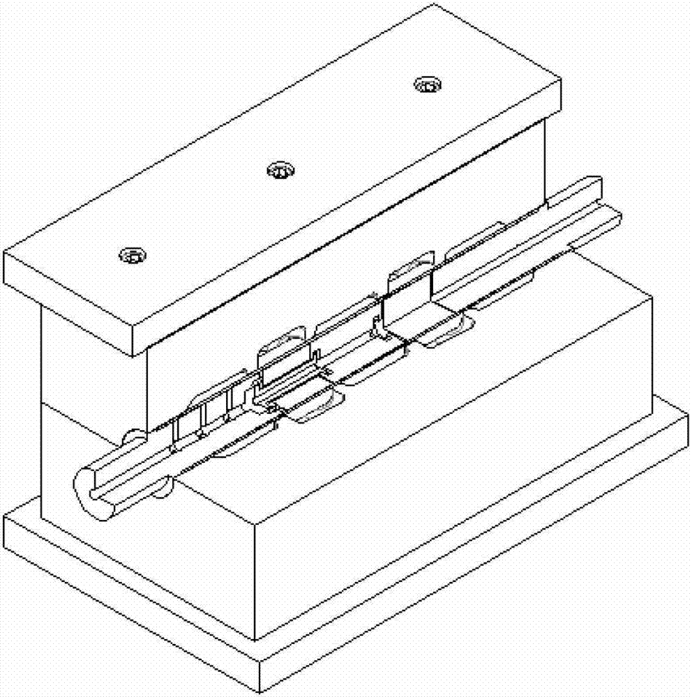 Multistage omega-shaped pipe forming method and device