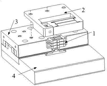 S-shaped multi-pin clamped piezoelectric motor and operating mode thereof