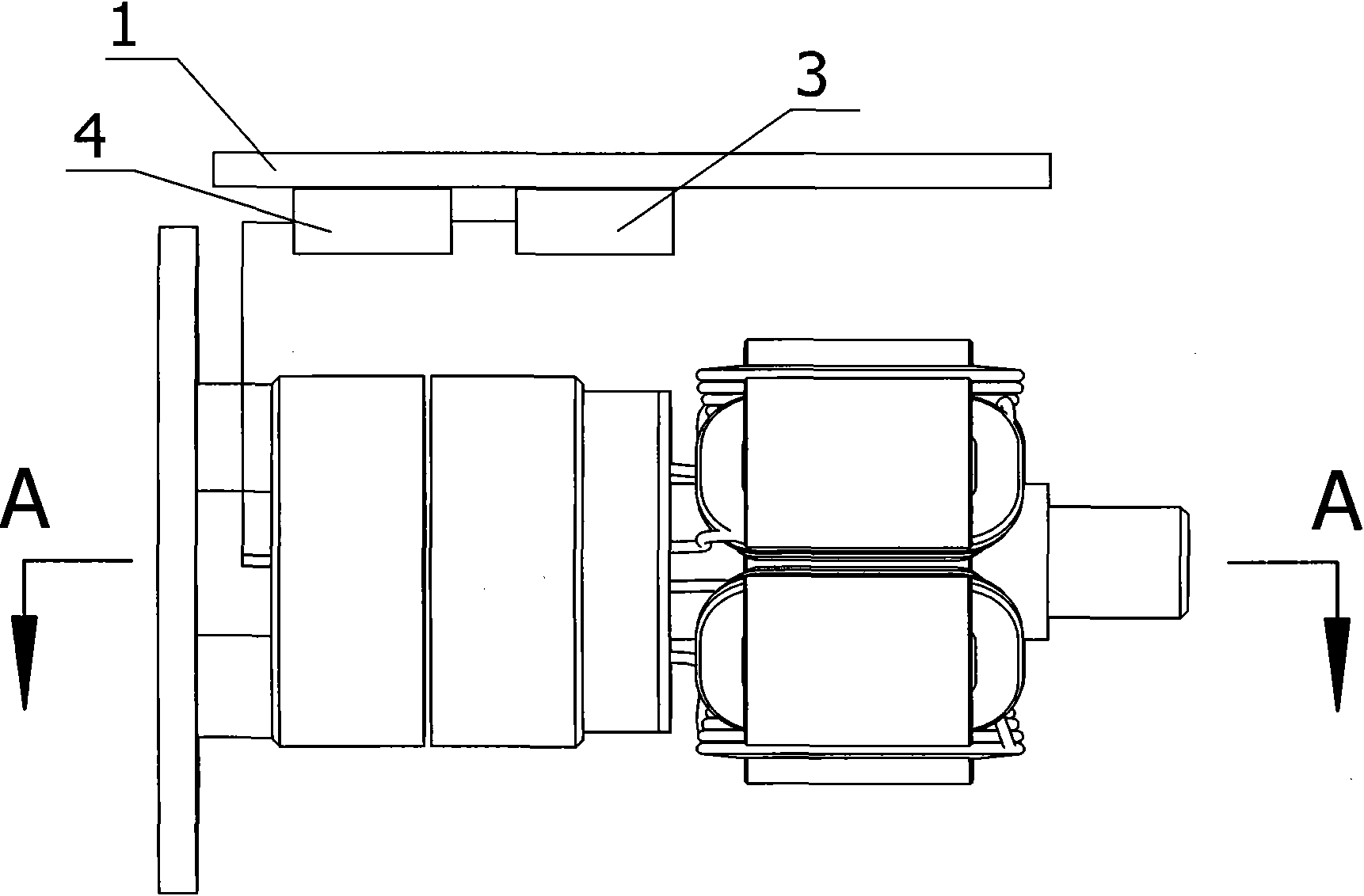 Synchronous motor brushless excitation device realized by adopting switching power supply