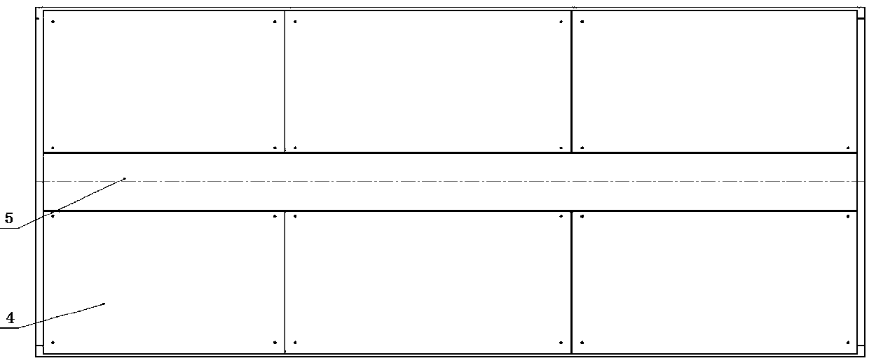 Snow melting car and heat insulation box thereof