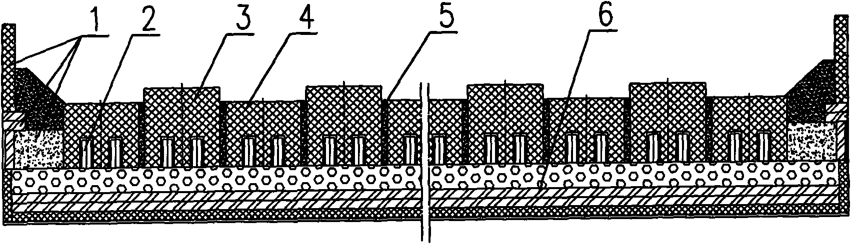 Cathode structure of aluminium cell