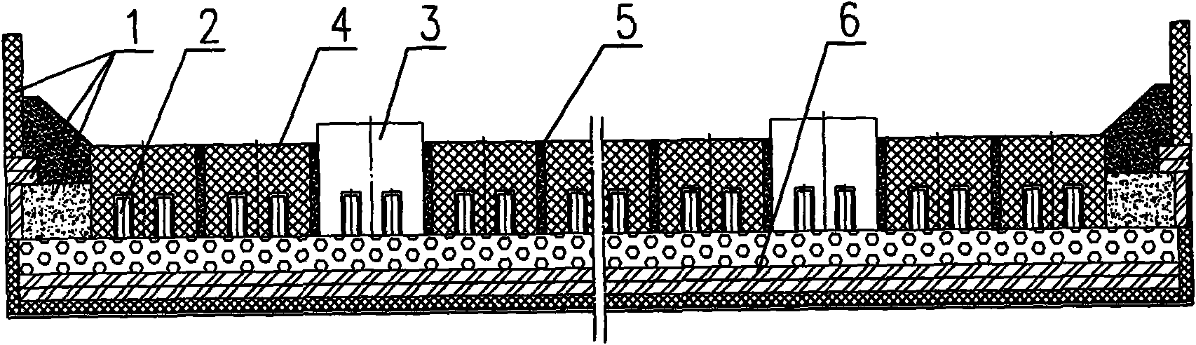 Cathode structure of aluminium cell