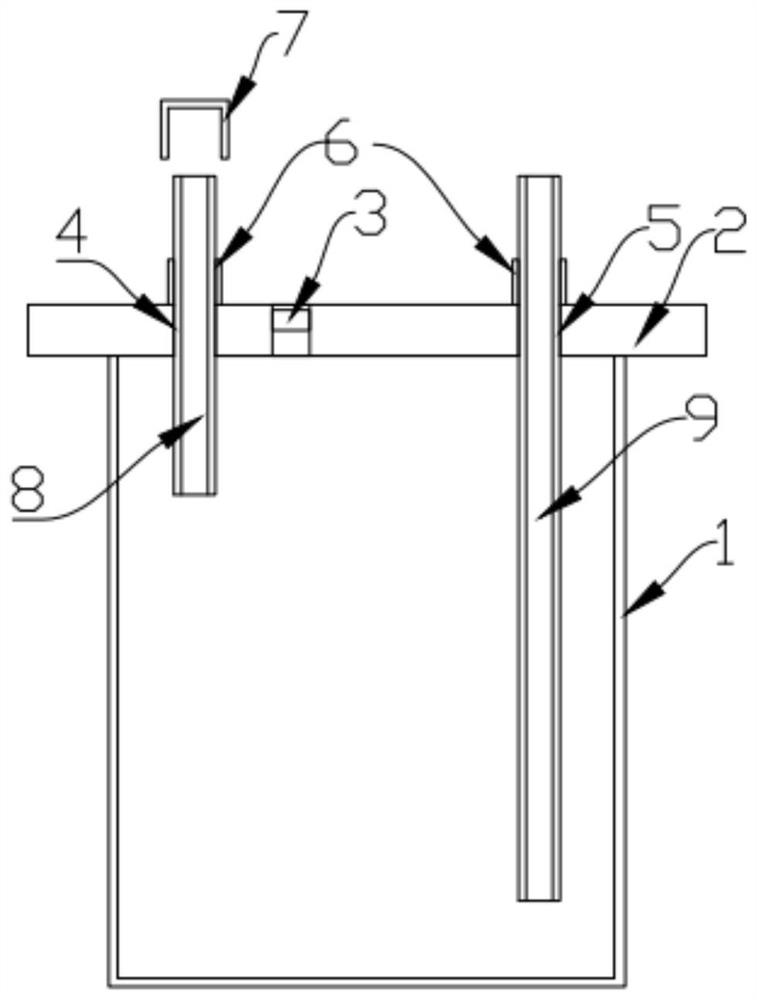 Ready-to-eat coarse cereal rice stored at normal temperature and preparation method thereof