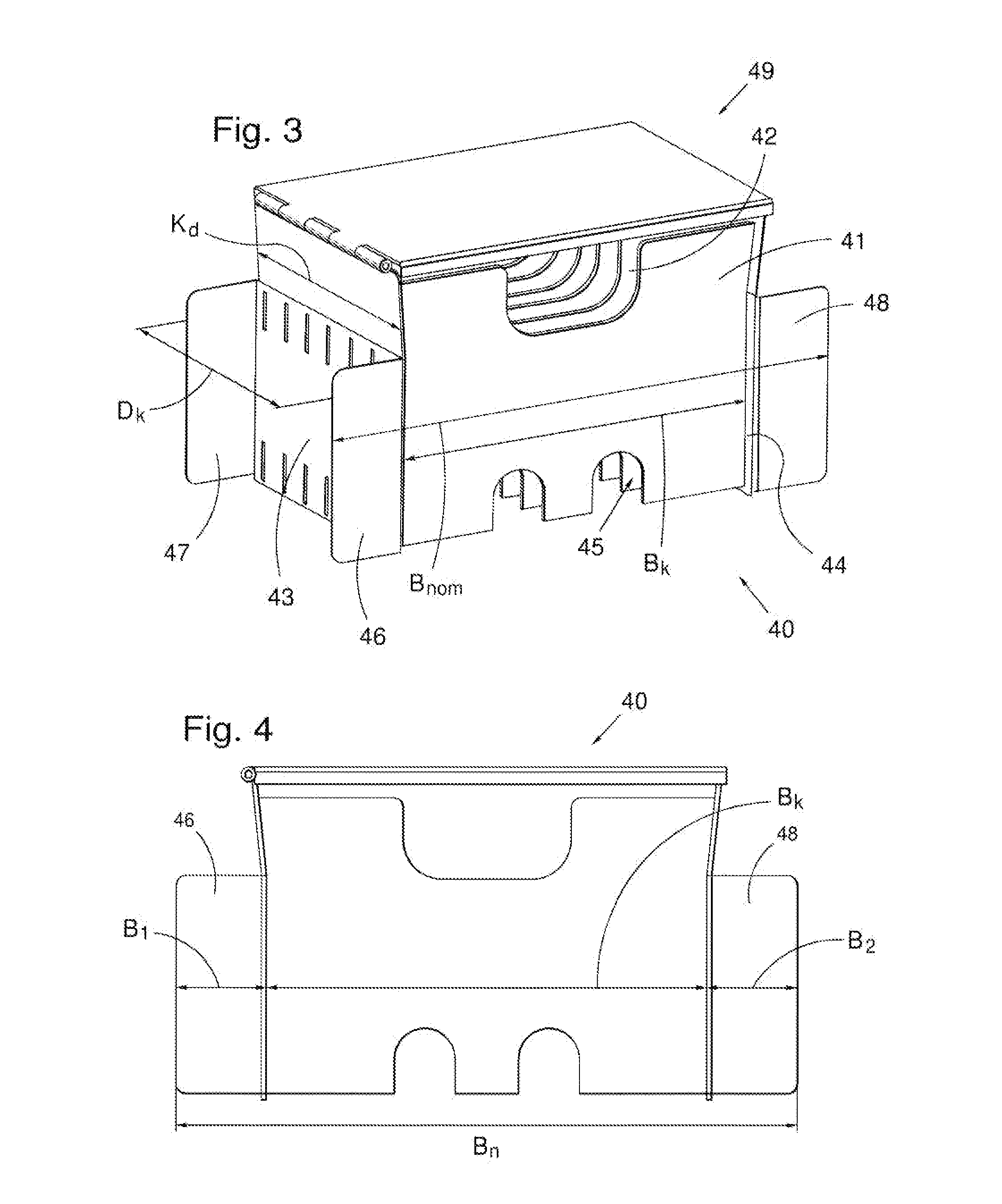 Method of manufacturing folders having under-dimensions, a machine for such a manufacture, and a cassette for such a machine and such a manufacturing method