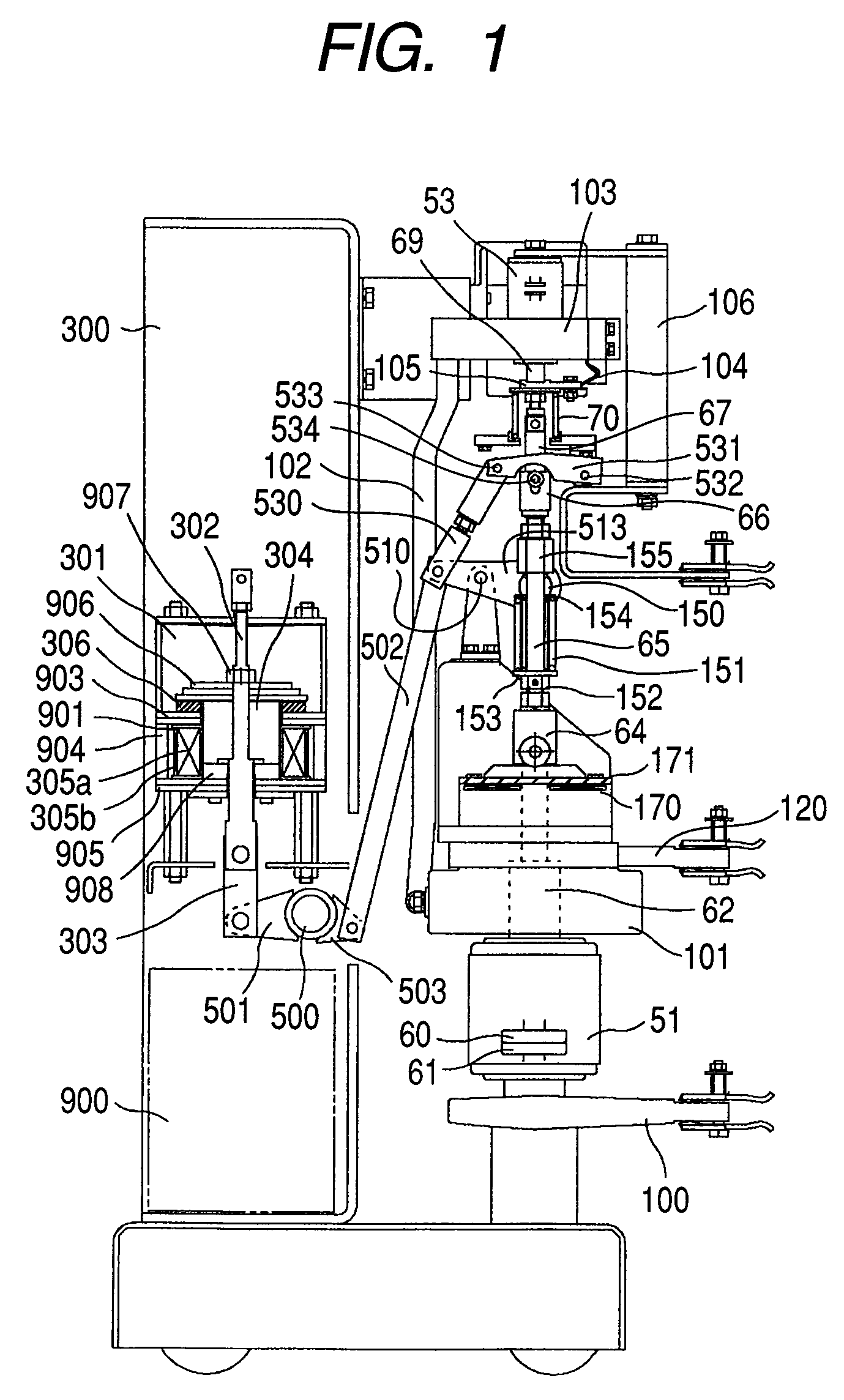 Circuit breaker and opening and closing method thereof