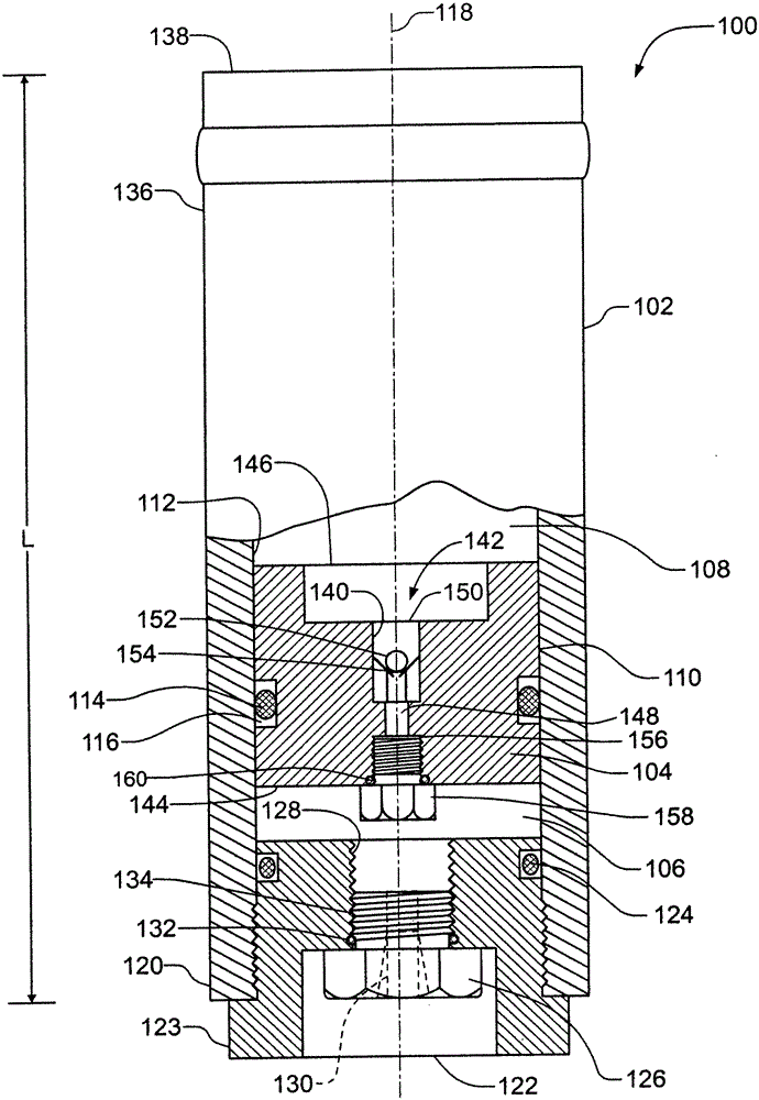 Method and device for charging an accumulator device