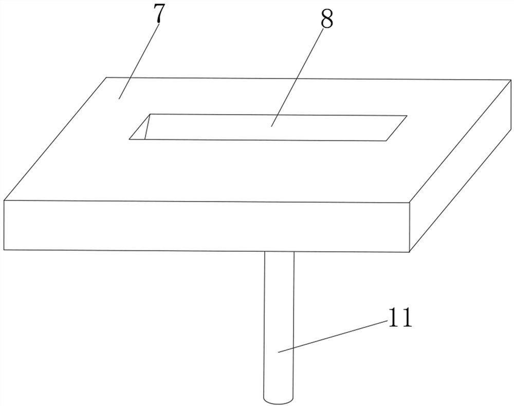 A filling device for collecting corn