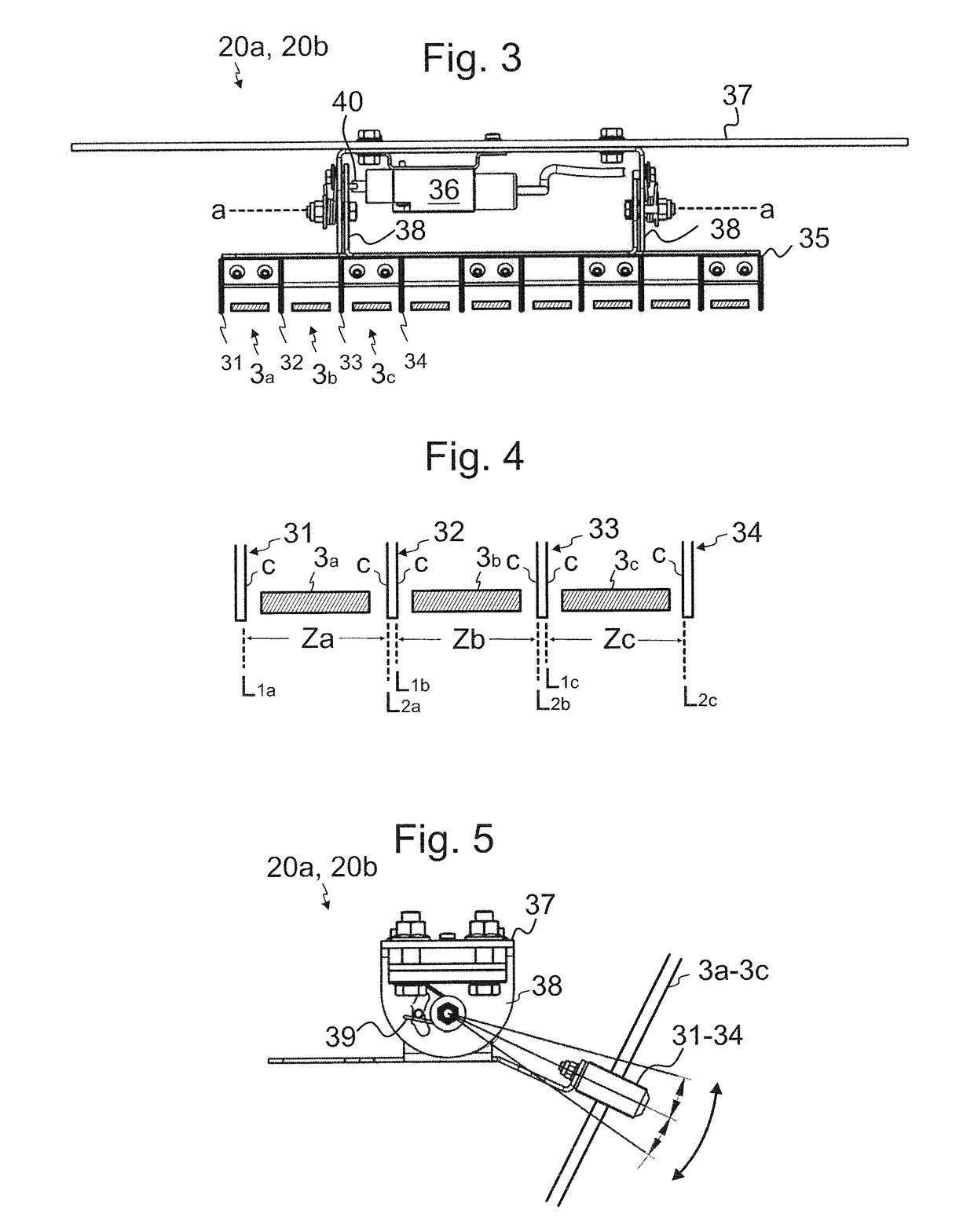 Elevator having a rope monitoring arrangement and method for controlling the elevator