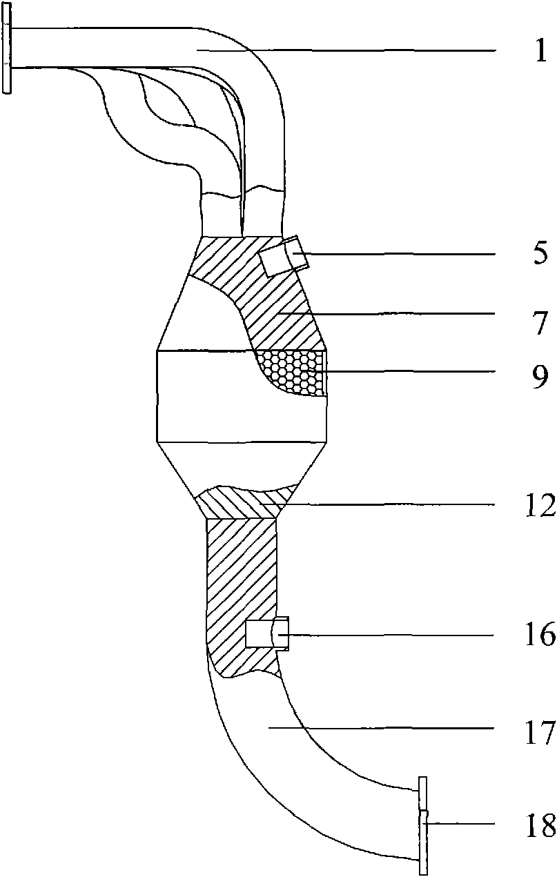 Exhaust manifold and exhaust system employing same