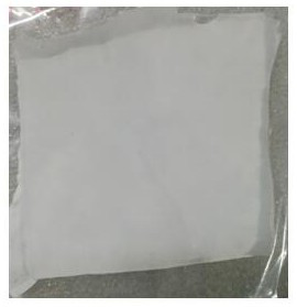 A kind of high-strength waterproof breathable composite dressing and preparation method thereof