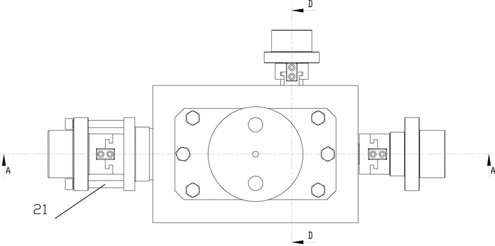 Pipe forging forming device with middle flange and side wall holes