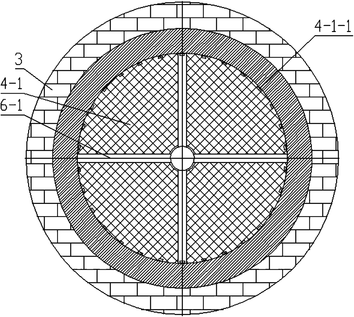 Microwave pyrolysis furnace suitable for dry distillation of coal material