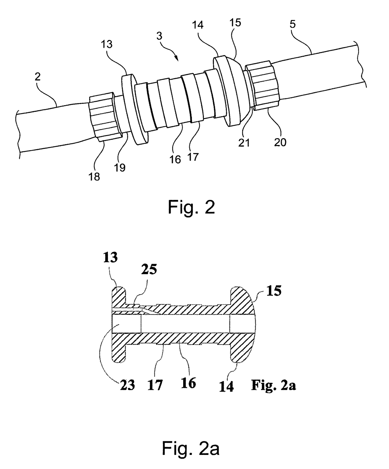 Apparatus and method for installing a liner in a pipe