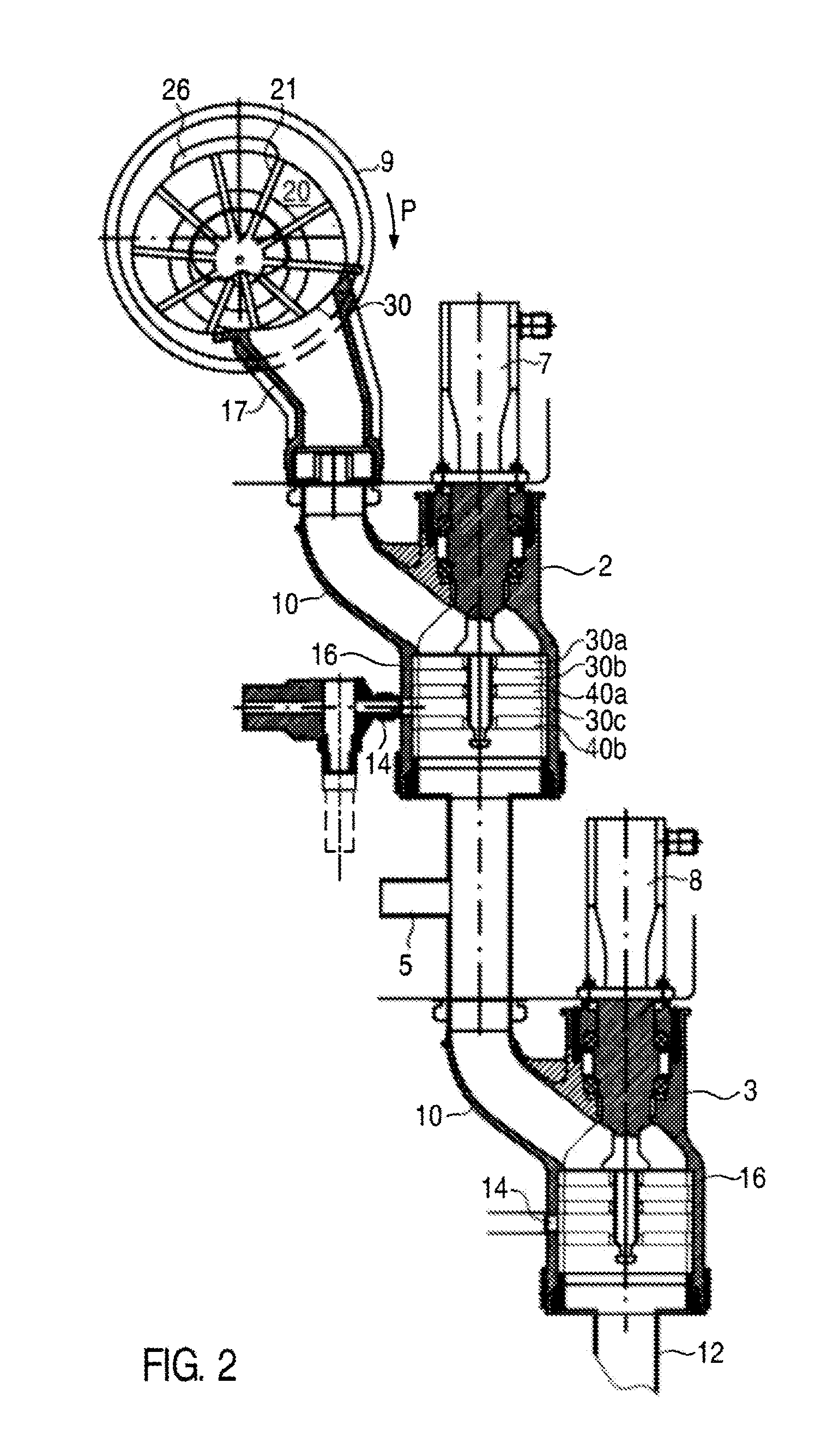 Device and method of manufacturing and filling up fine sausage meat, in particular an emulsion