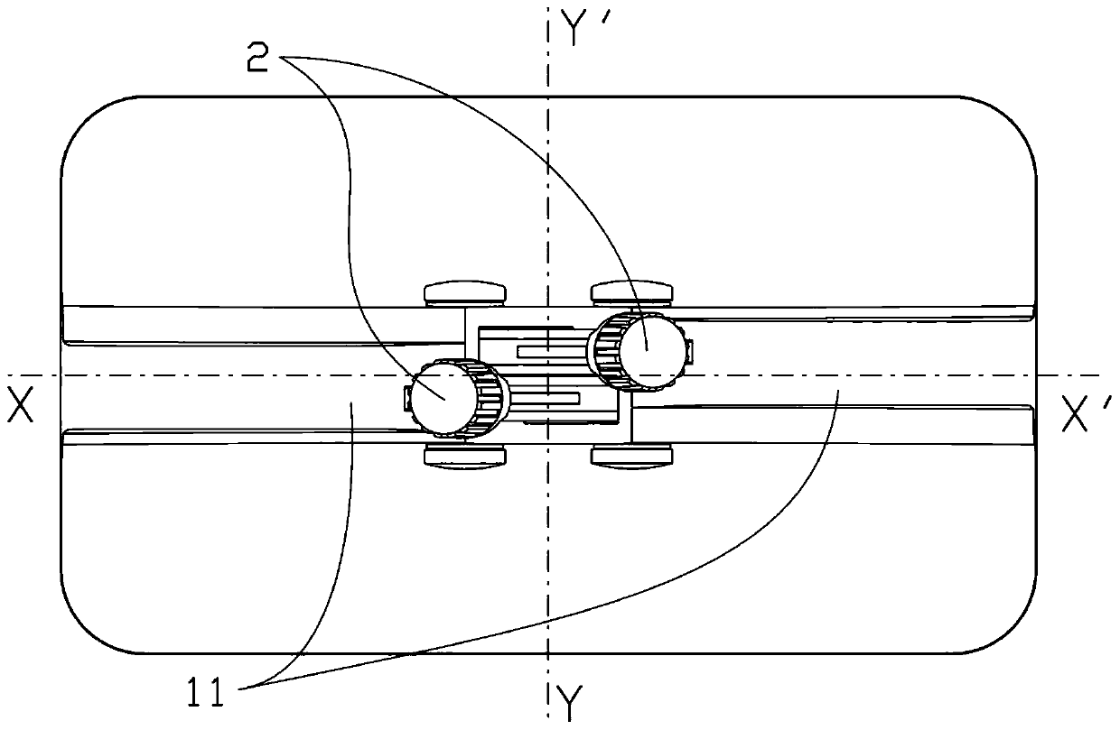 Sharpening blade and sharpener using sharpening blade