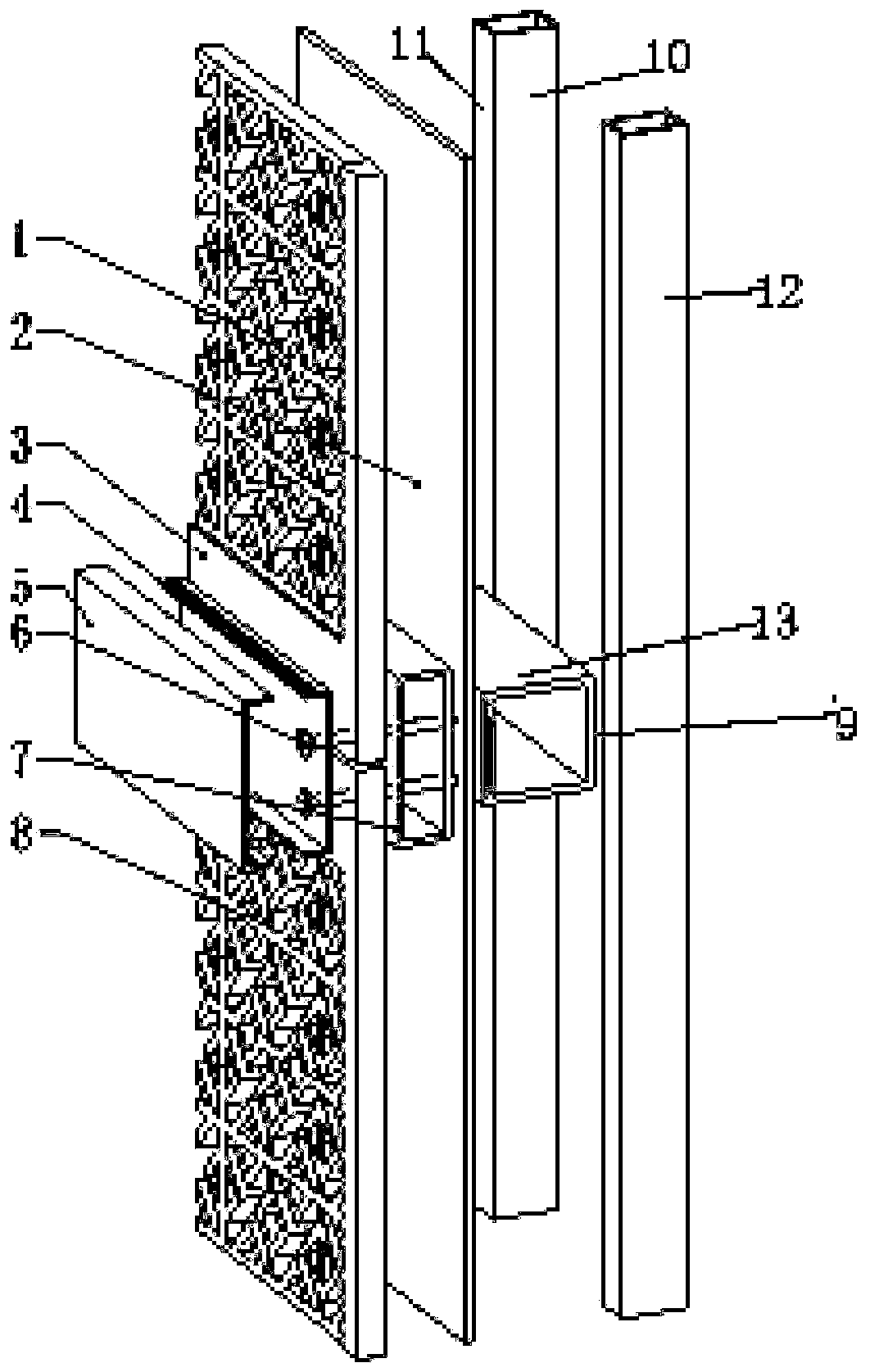 Large-scale metallic lattice installation interplate closing assembly