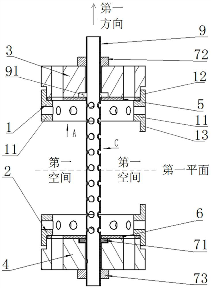 Electroplating processing device for inner bore and end faces of workpiece