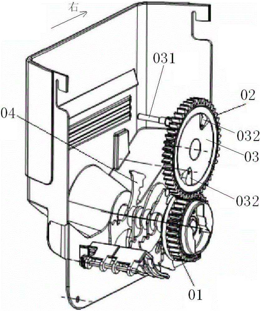 Ice crushing device and refrigerator