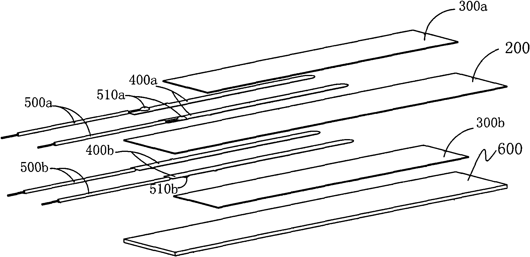 Piezoelectric transducer for detecting static displacement and method therefor