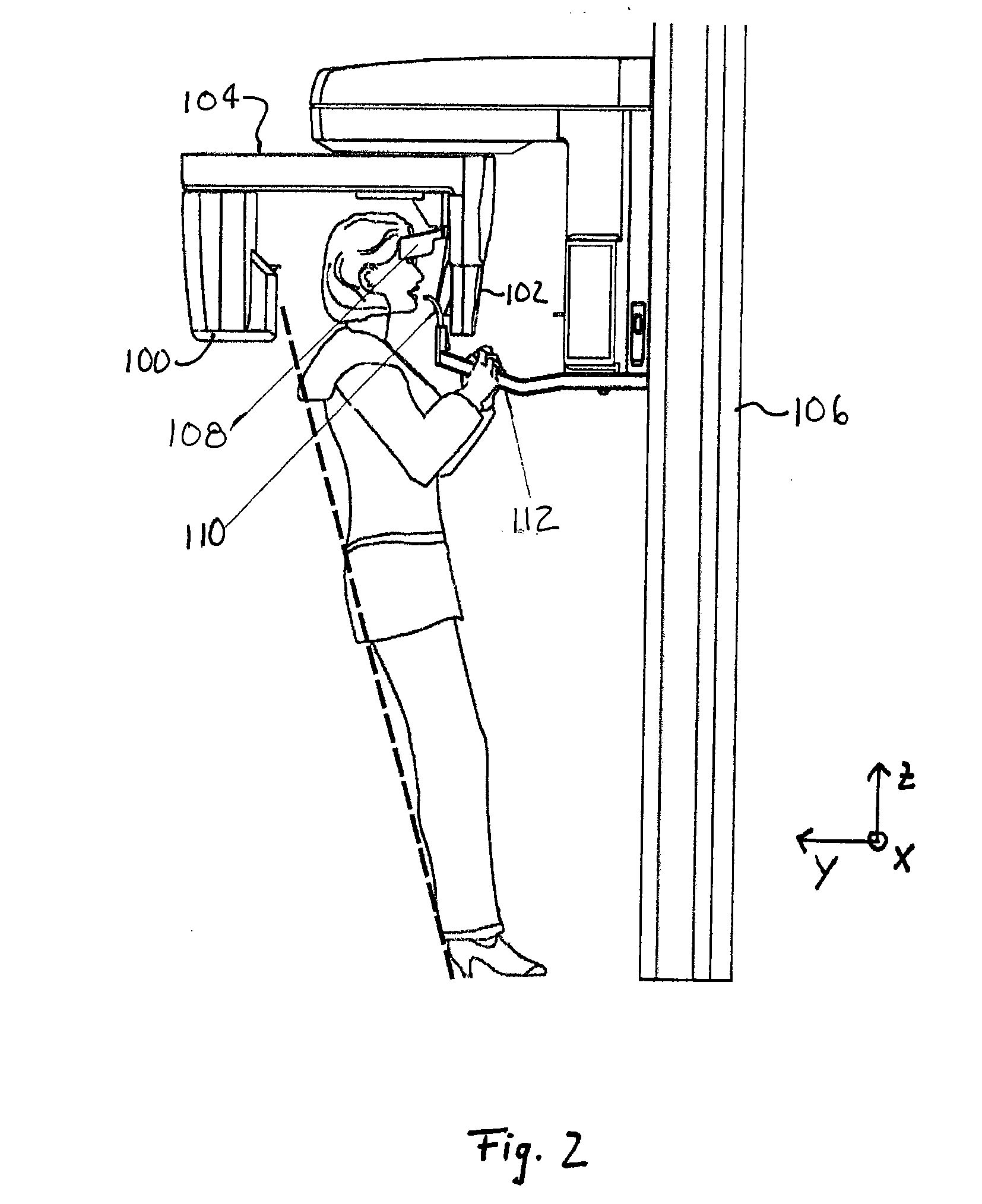 Dental x-ray apparatus and method of positioning a patient therein