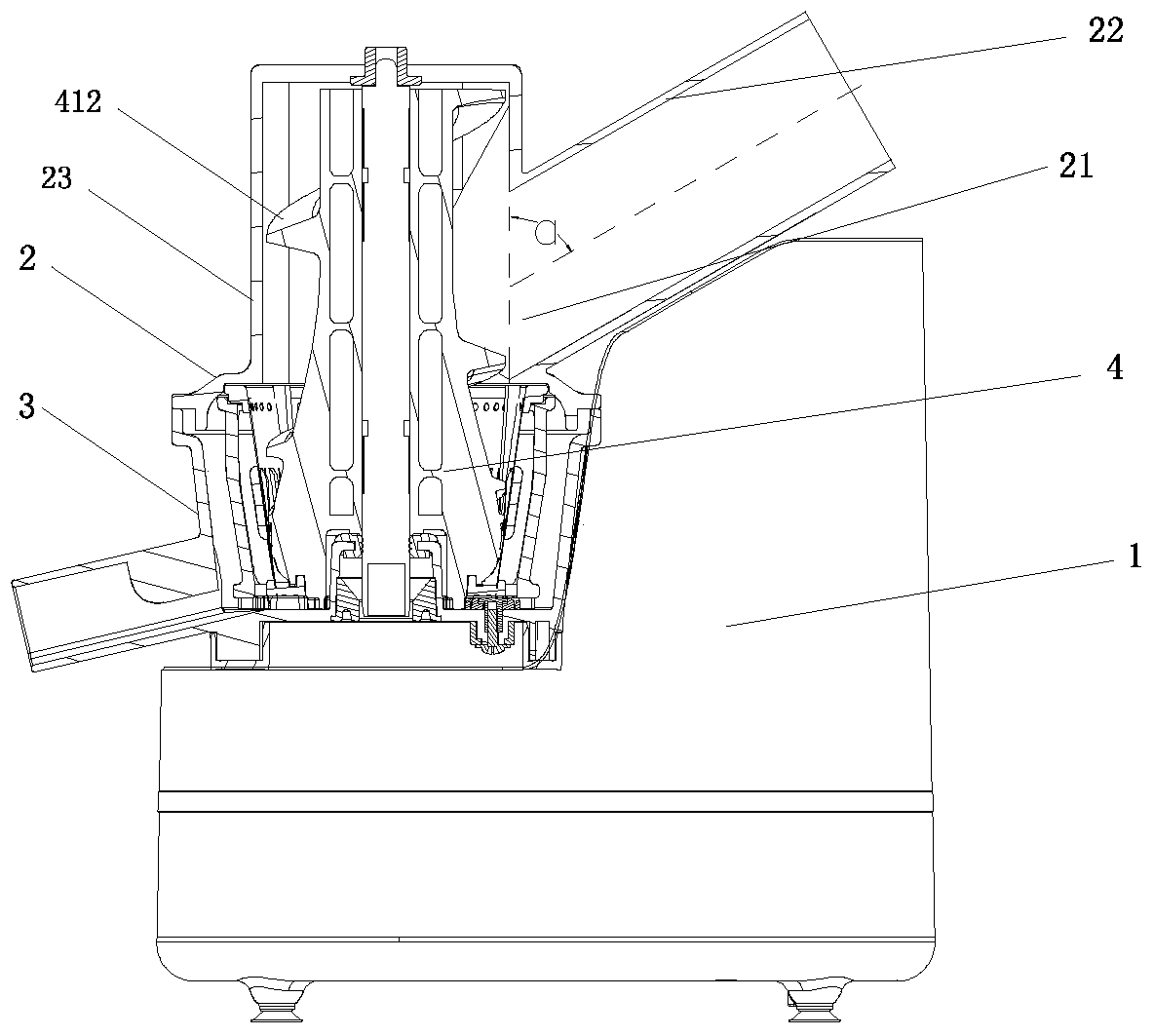 A vertical screw squeeze juice extractor