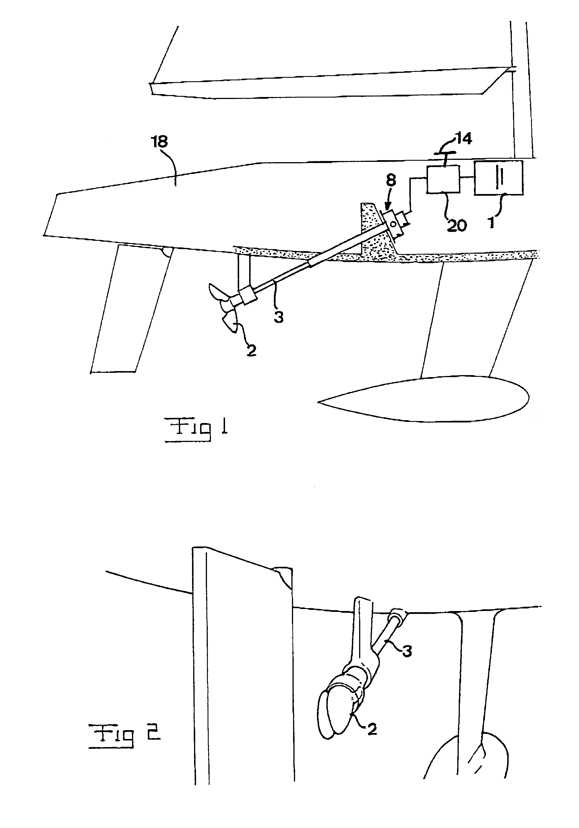 Device for charging at least one electrical battery on board a boat